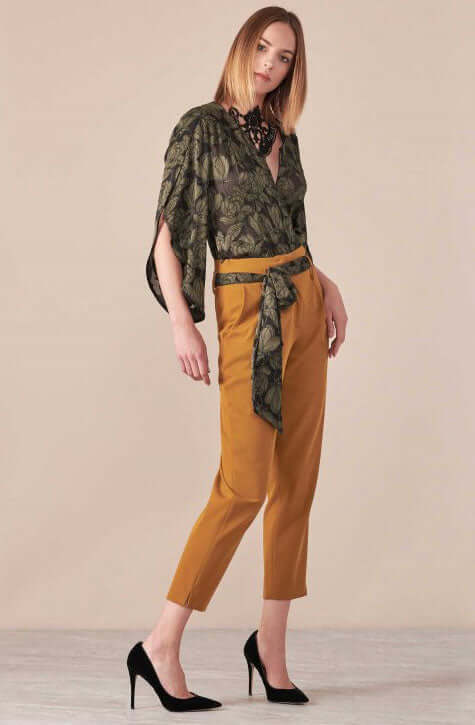 blouse Laszlo by Anne Fontaine shop online in affaire de femmes e-boutique