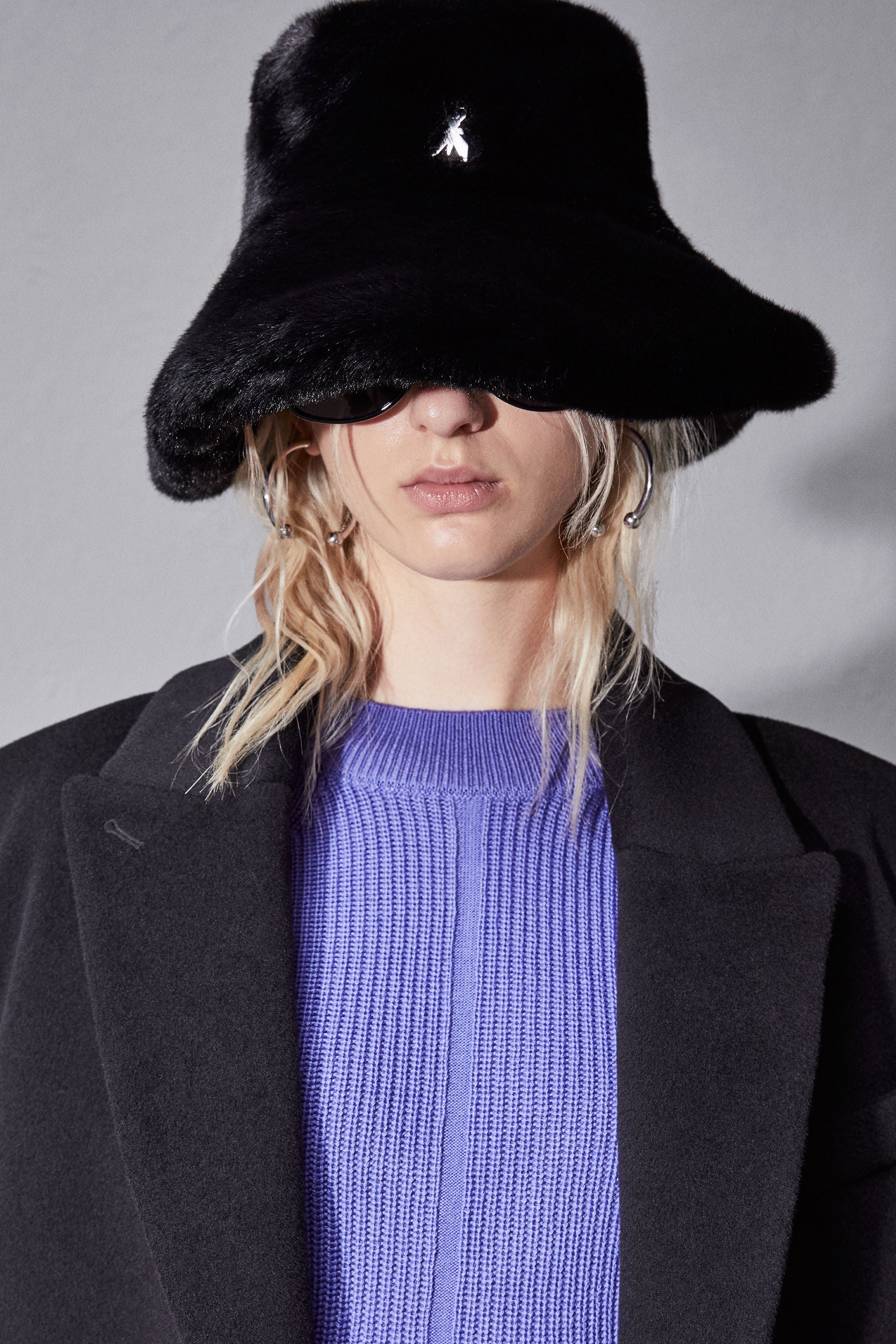 Faux hat by Patrizia Pepe