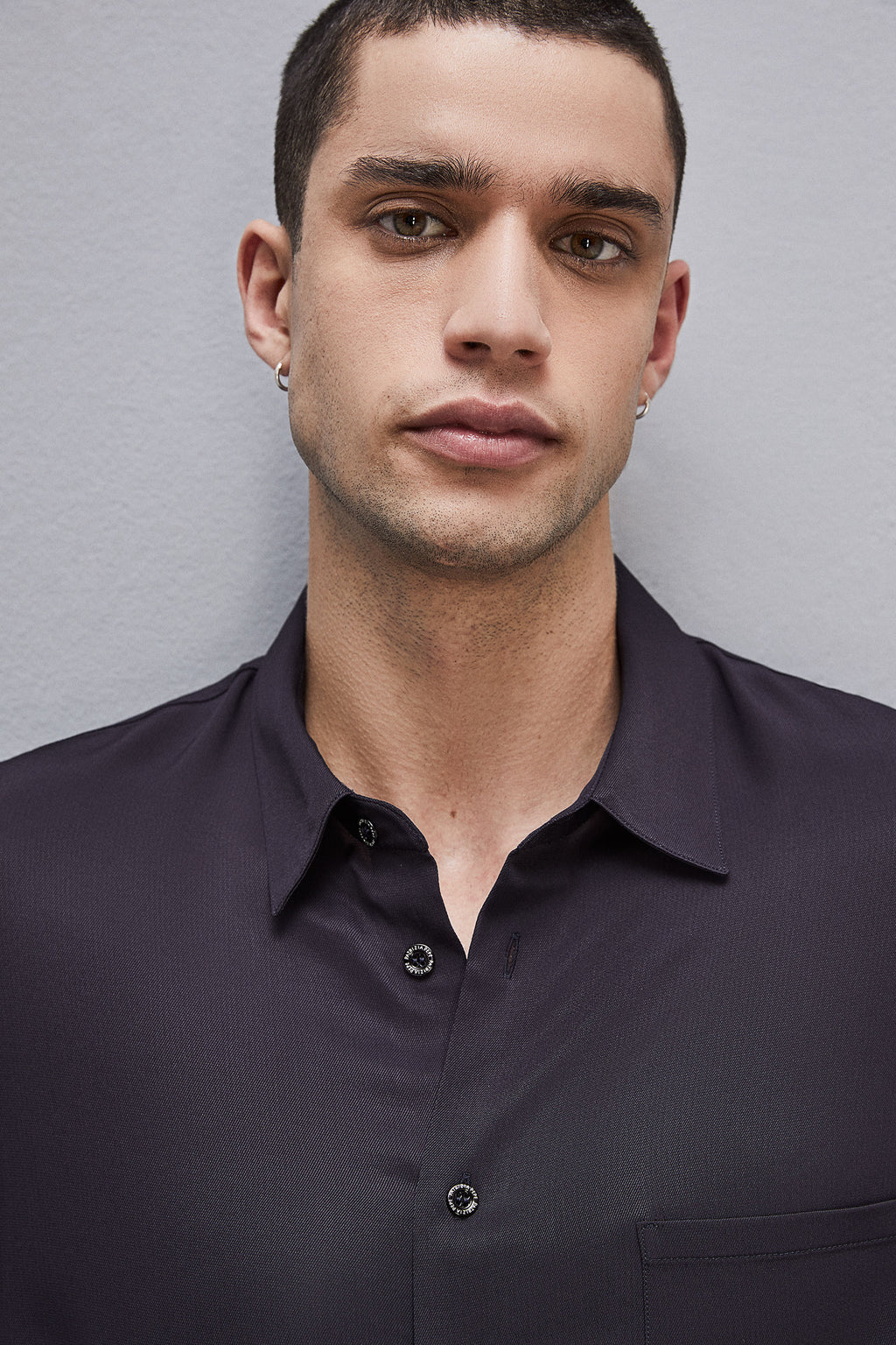 Short sleeve shirt in viscose twill in Navy Blue