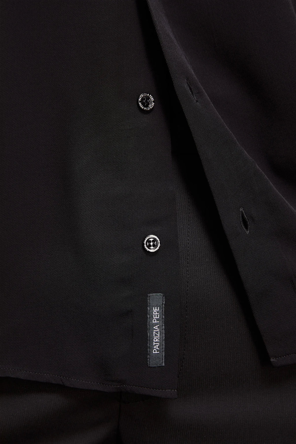 Short sleeve shirt in viscose twill in Black