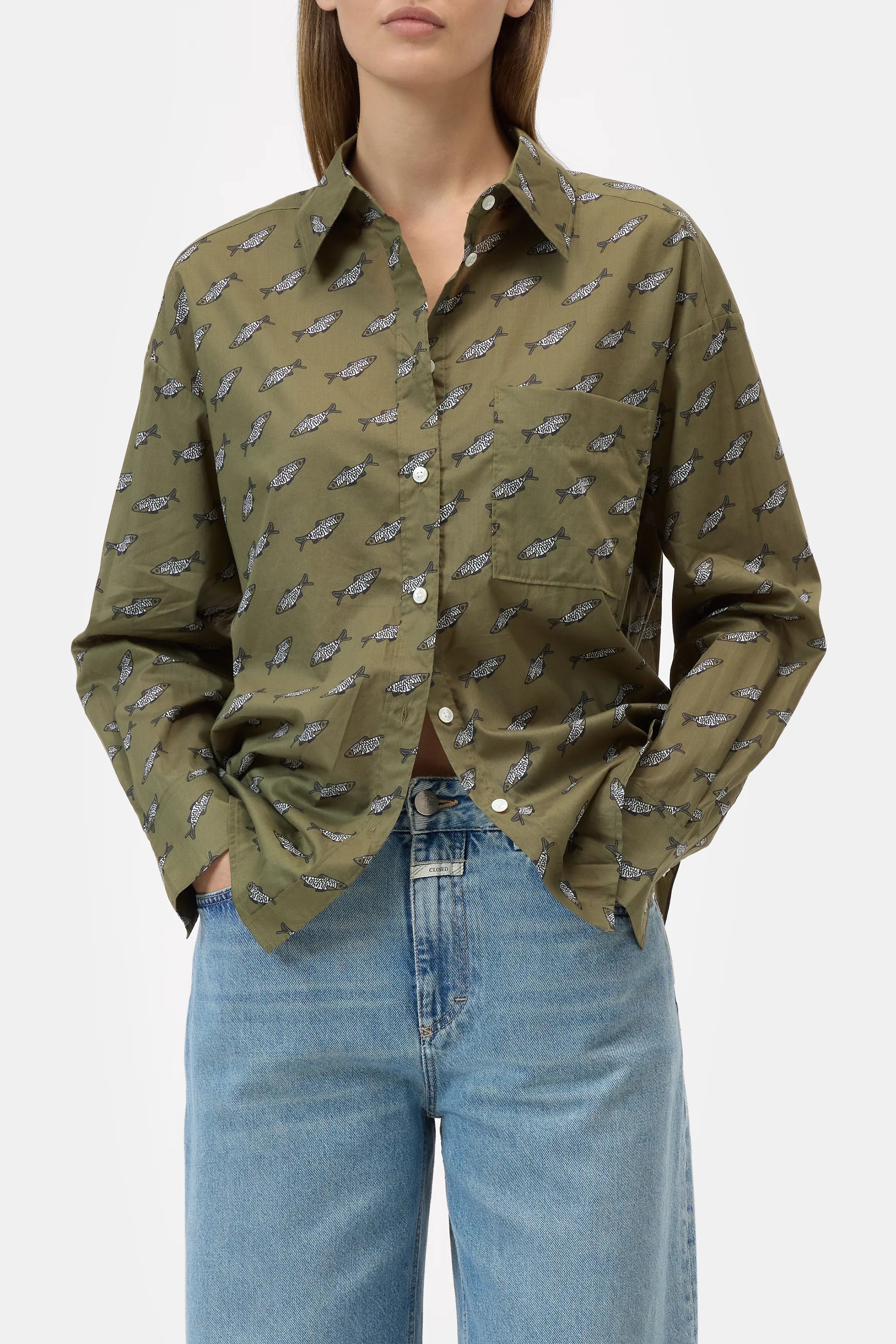 Oversized shirt made of cotton