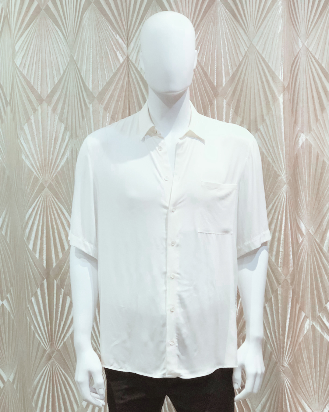 Short sleeve shirt in viscose twill in Off white