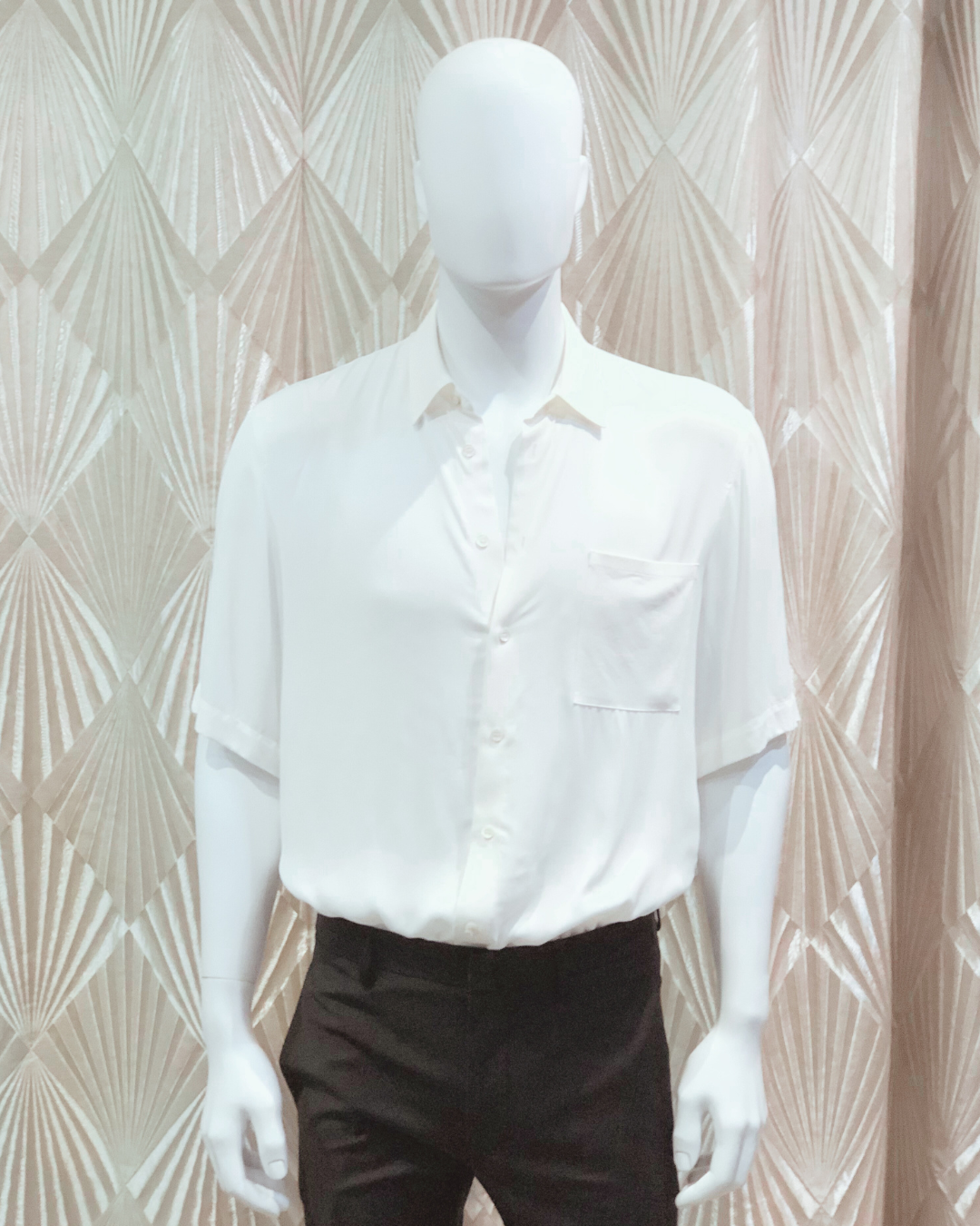 Short sleeve shirt in viscose twill in Off white