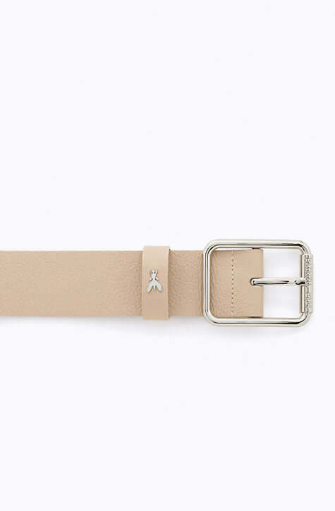 4cm height camel beige leather women’s belt. Patrizia Pepe available at our digital Boutique Affairedefemmes.net