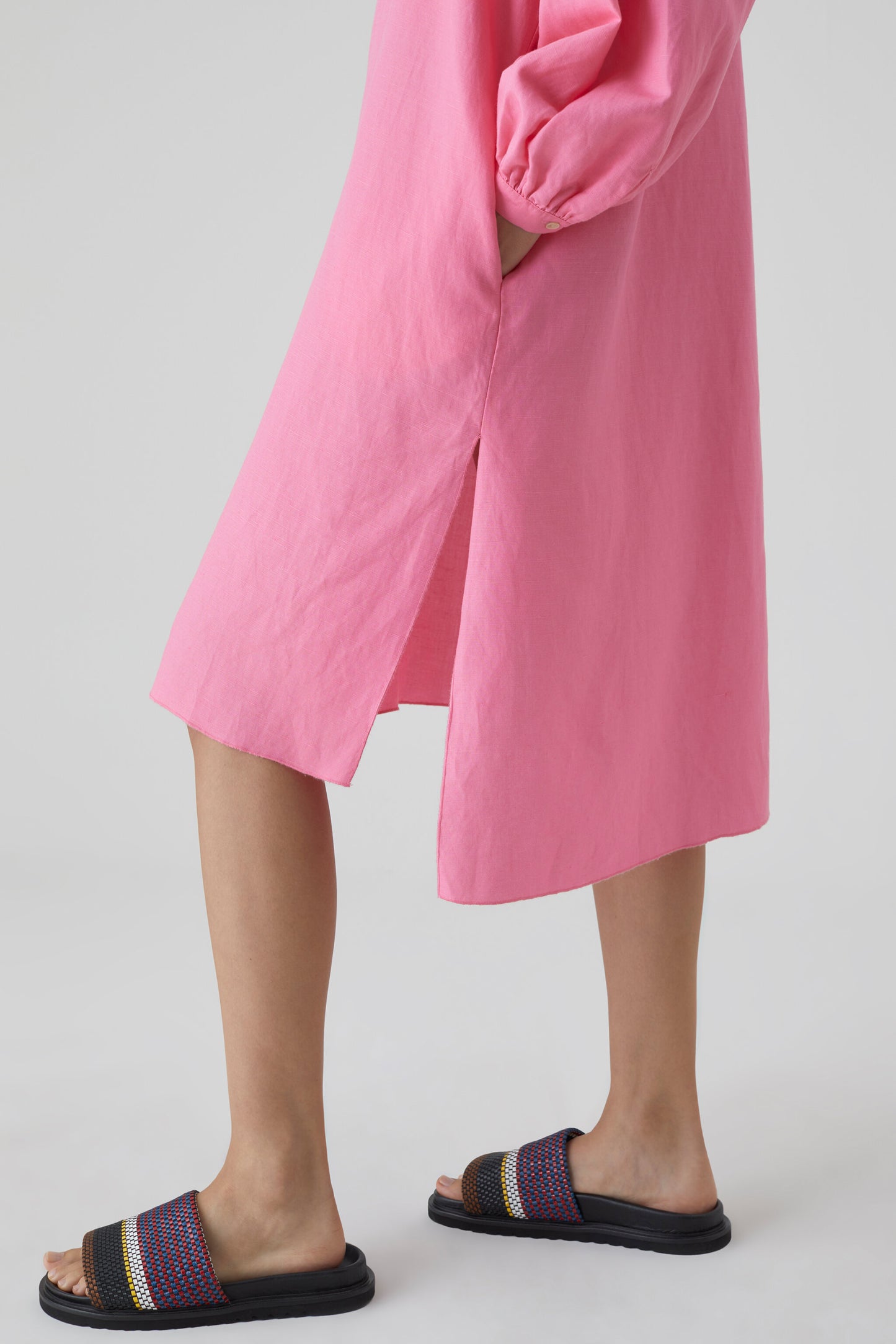 pink lilies puff sleeve dress