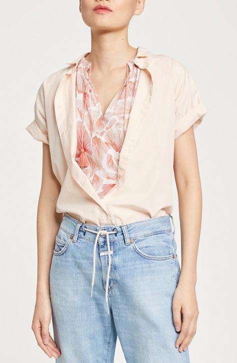 Light and fresh is all we need in summer ! and this top gives you BOTH! CLOSED Women's Top OLIVE | Local Same-day-Delivery, International Shipping & Easy Returns.| Affairedefemmes.net
