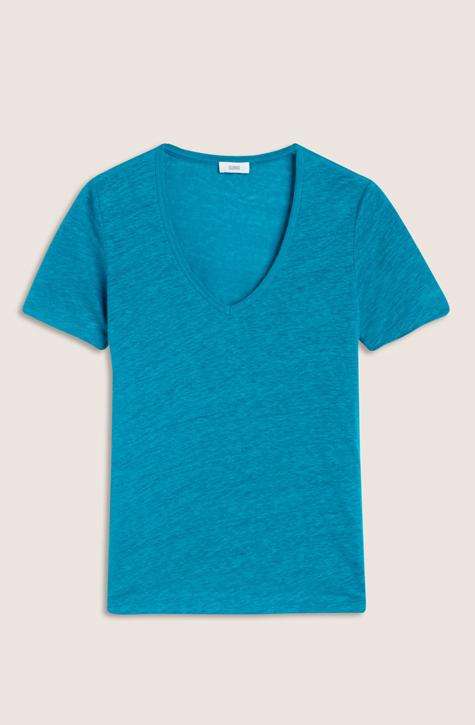 Women’s Deep Water linen top | CLOSED | Affairedefemmes.net | This top is perfect for hot summers! get the basic colors in your summer wardrobe right now and give your summer a second try !