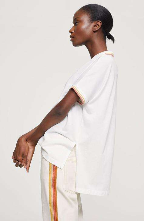 Women’s White Top Closed | Boxy polo shirt with overlapping shoulder made of soft piqué with modale content and flowing fall | Affairedefemmes.net