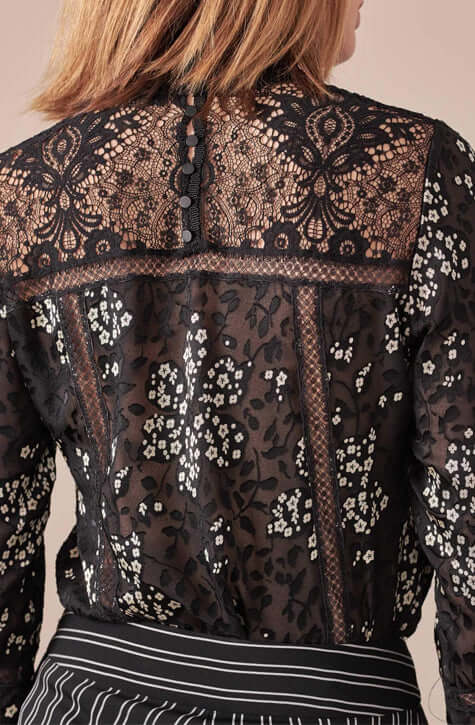 LALI  BLACK AND WHITE SUBLIMINAL PRINT FLORAL BLOUSE WITH LACE DETAILS