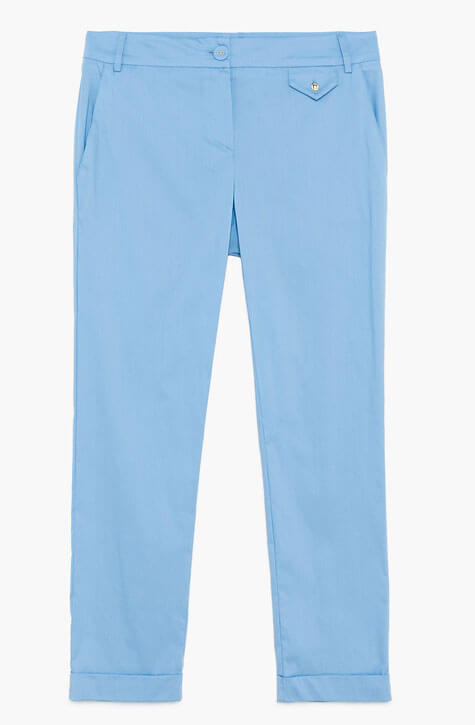 Women’s light Blue Pant with functional Pockets. Patrizia Pepe available at our digital boutique Affairedefemmes.net 