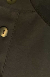 Essential shirt made of stretch jersey cotton in this seasons color, kaki Green. This shirt features a front button tab, classic collar and French cuffs that allow for decorative cufflinks. The NUAGE is cut for a more fitted silhouette.